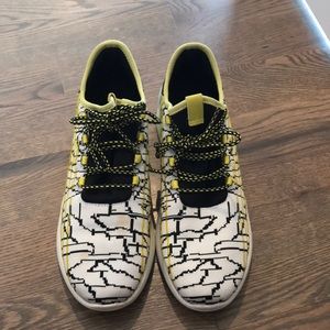 Kendall & Kylie sneakers